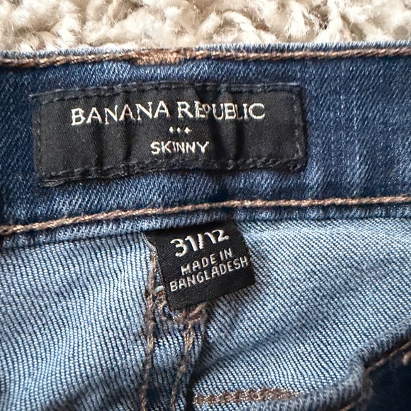 Stylish Banana Republic Indigo dark blue stylish, comfortable denim Skinny Jeans - Picture 4 of 5